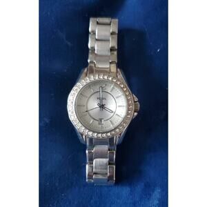 Fossil Watch Women Silver Tone Round White Dial Date Needs Battery 7" Wrist
